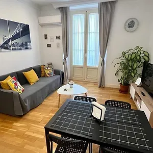  Appartement Picassia Center